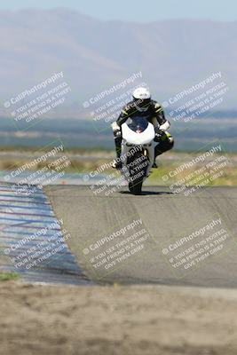media/Jun-14-2025-Lets Ride (Sat) [[c36d48699a]]/B Group/1120am (Grapevine)/
